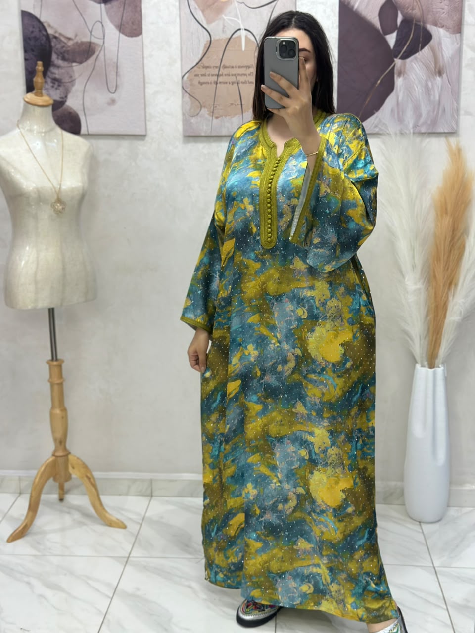 Kaftan featuring double-width *sfifa* or *aqaad*